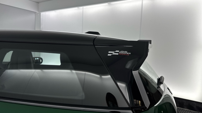 MINI Cooper 135kW E Sport 41kWh 3dr Auto Electric Hatchback